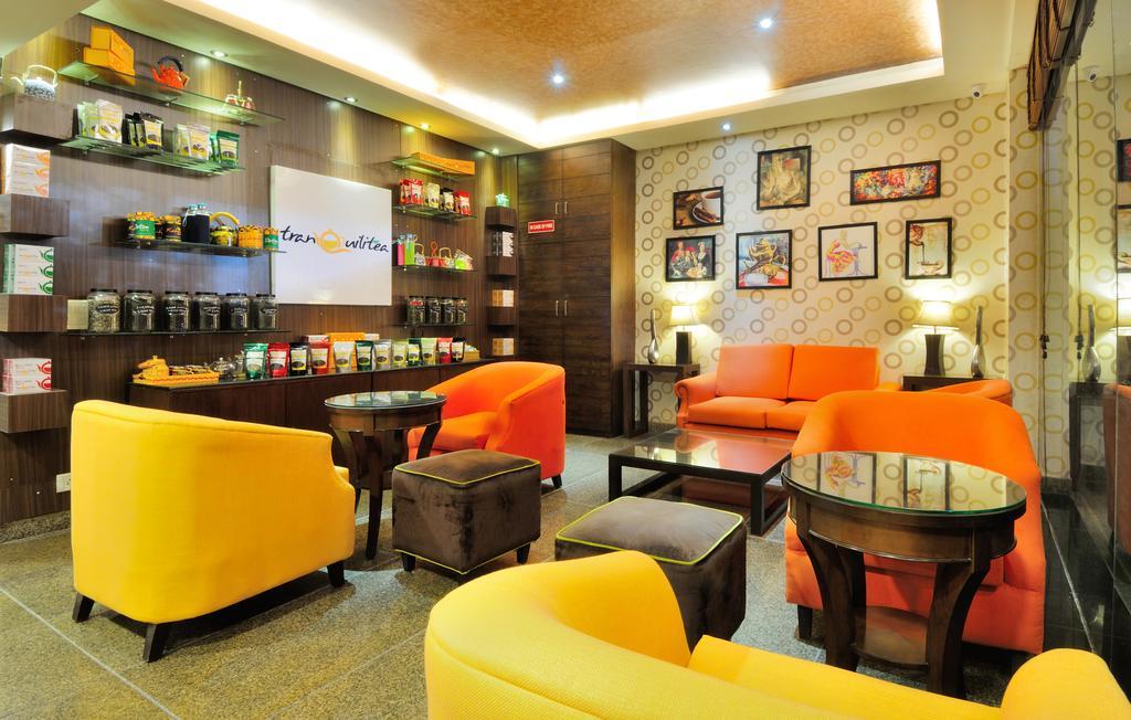 Crossroads Hotel Gurgaon Exterior foto